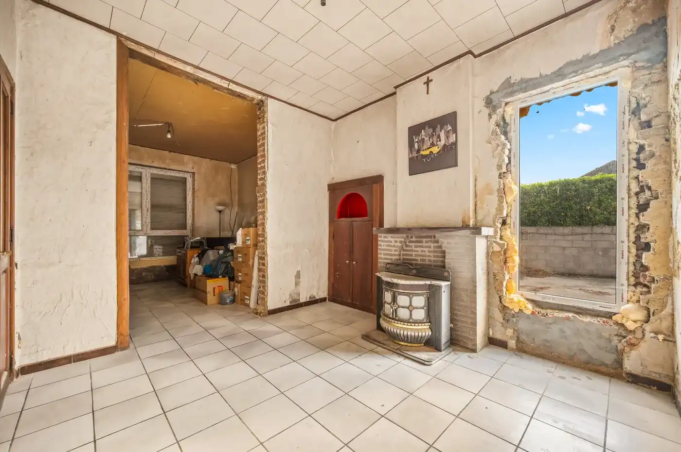 Verder te renoveren woning met grote hangar met 3 slpks foto 11