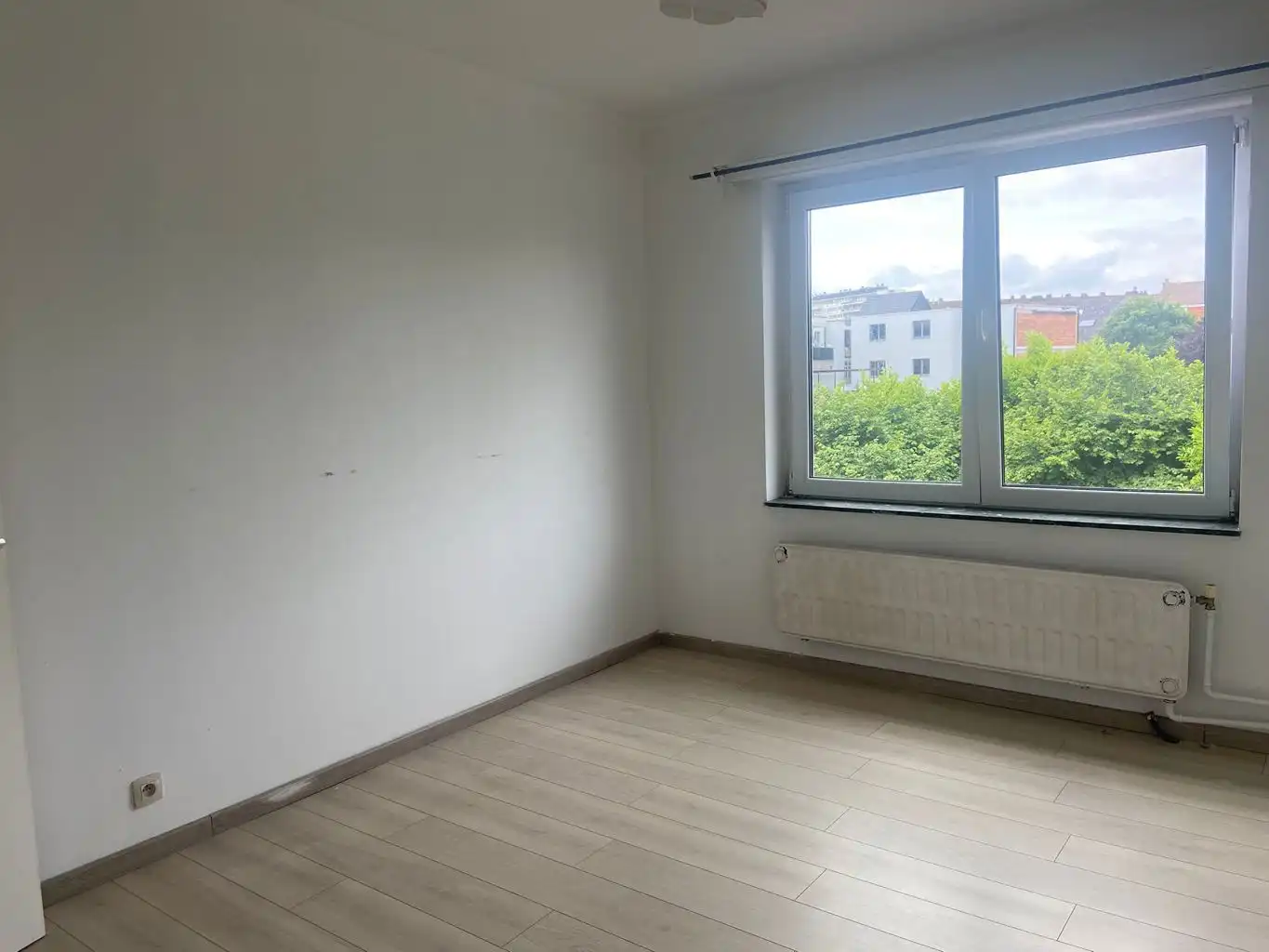 2 kamerappartement in centrum Zellik in centrum Zellik foto 2