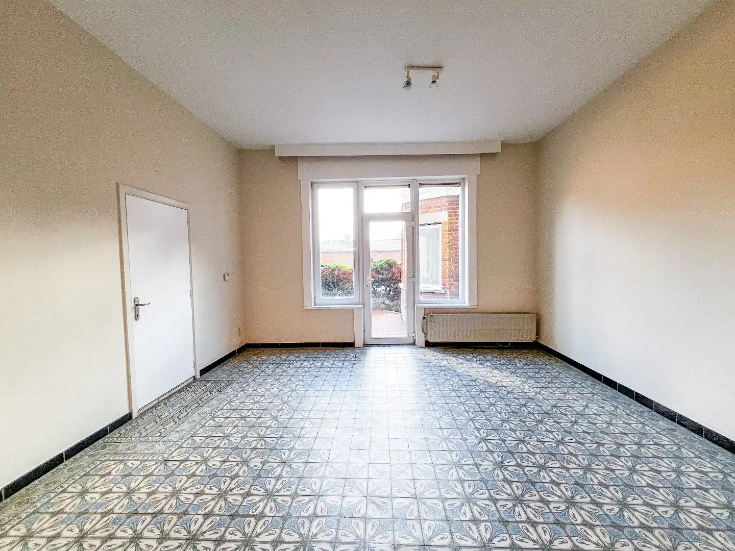 Opbrengsteigendom met 2 appartementen foto 6