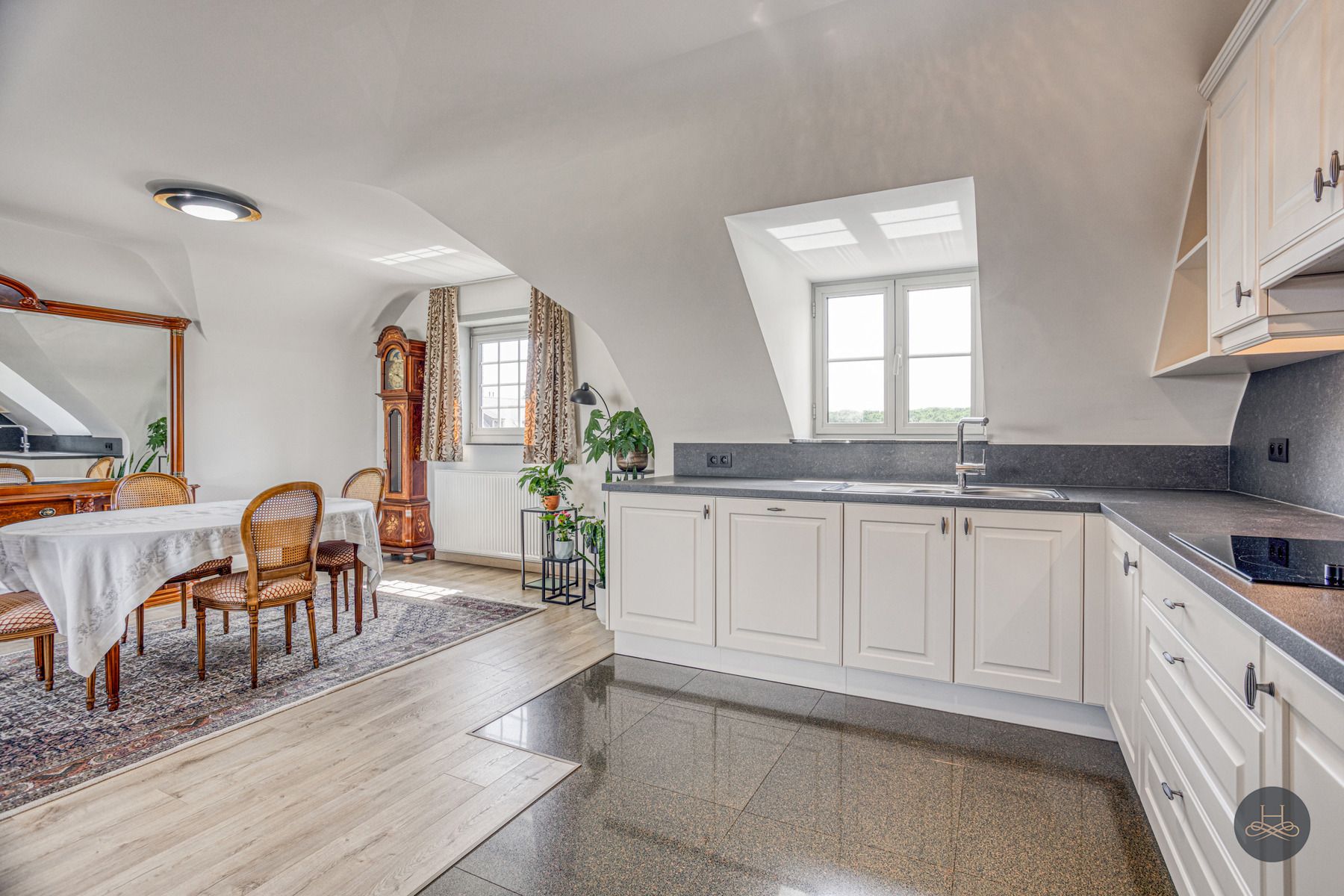 Prachtige penthouse (2017) met enorm terras op toplocatie foto 7