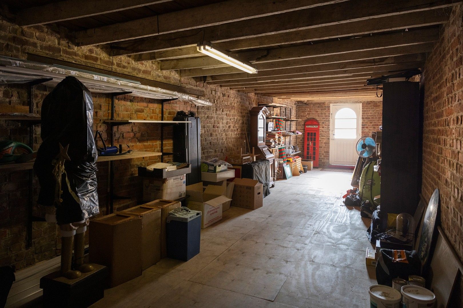 Art-deco woning met stadstuin, garage en hobbyruimte. foto 15