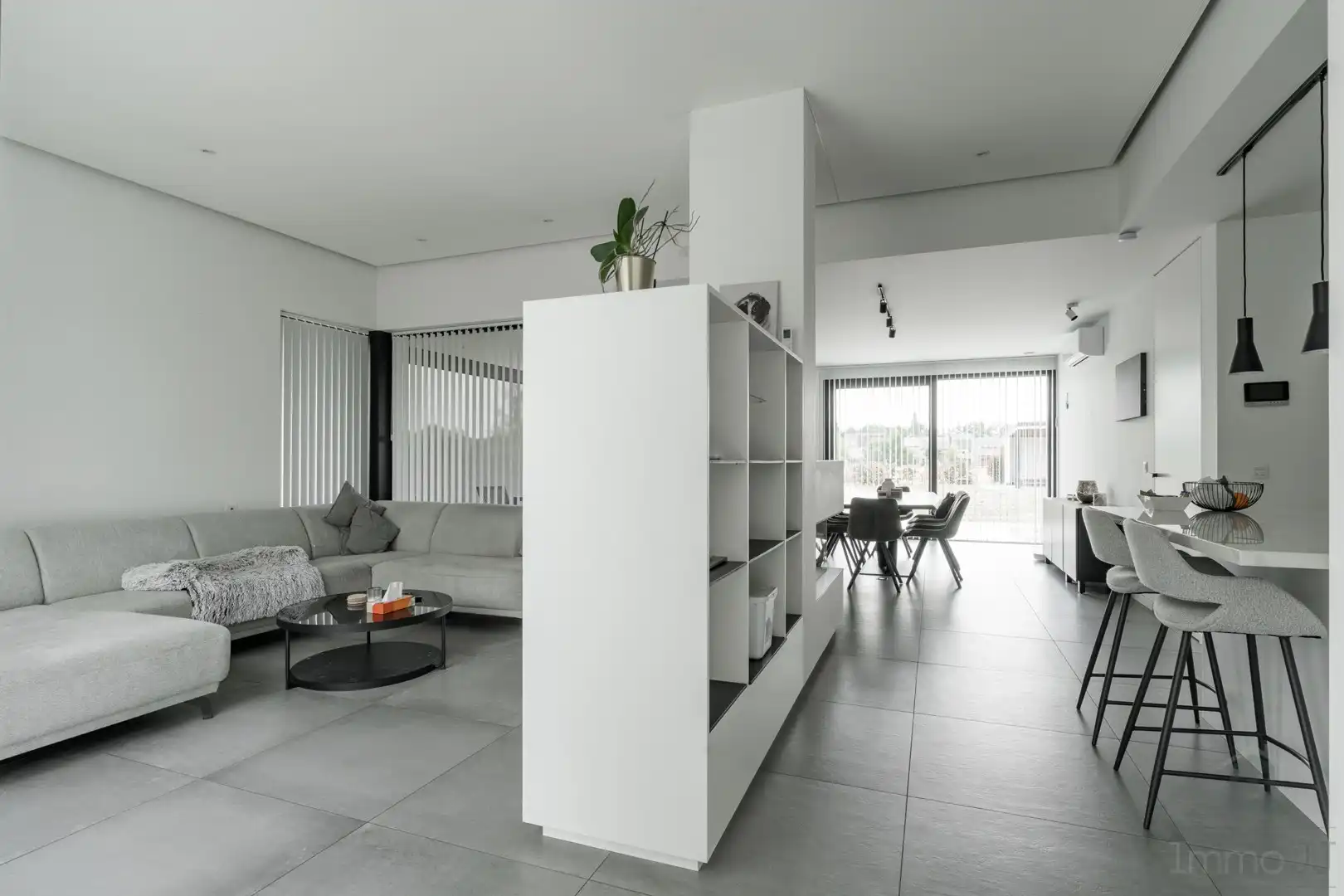 Recente, luxueus afgewerkte energiezuinige woning in Kuringen foto 11