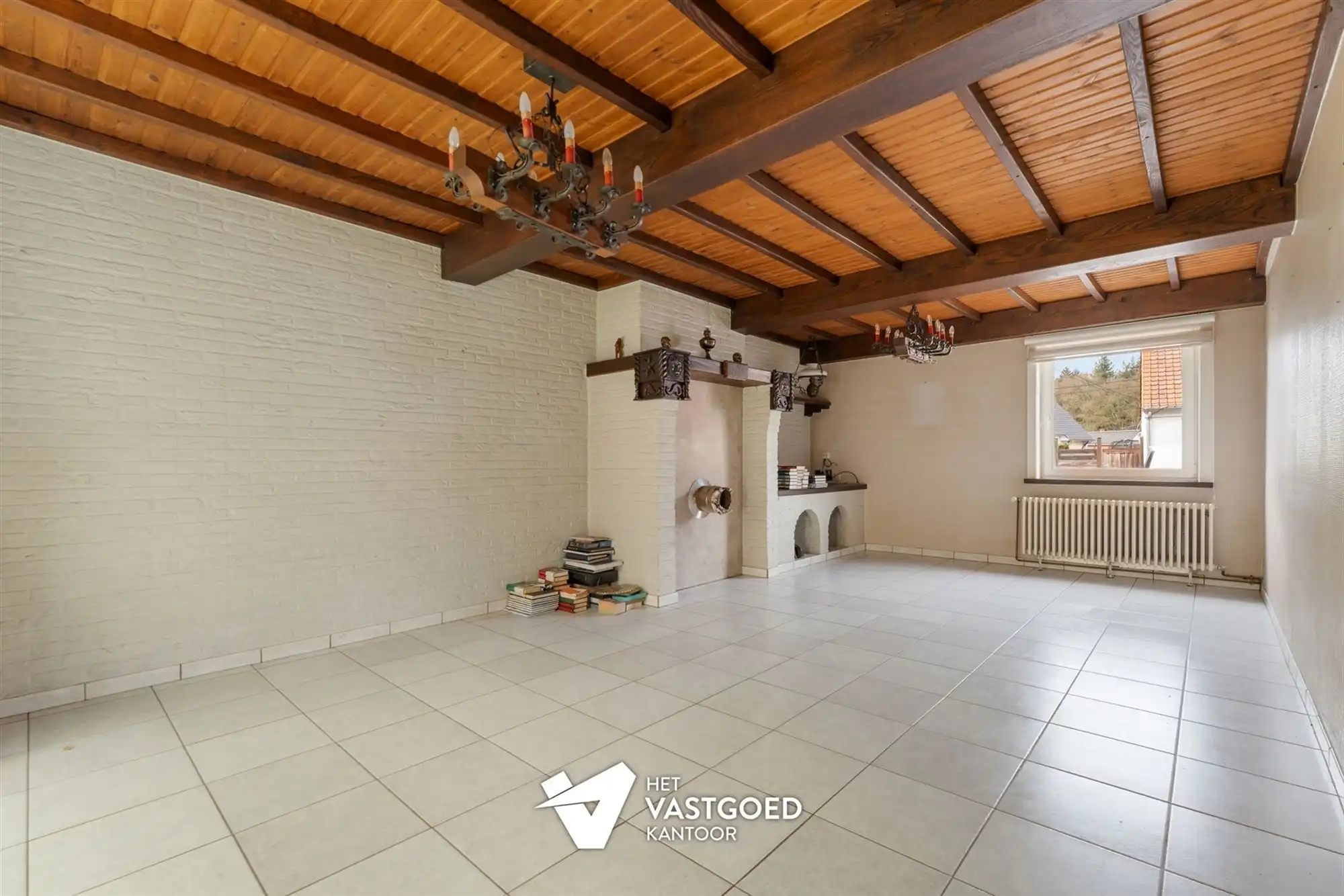 WONING MET VEEL POTENTIEEL OP GUNSTIG GEORIËNTEERD PERCEEL VAN MAAR LIEFST 20 ARE foto 5