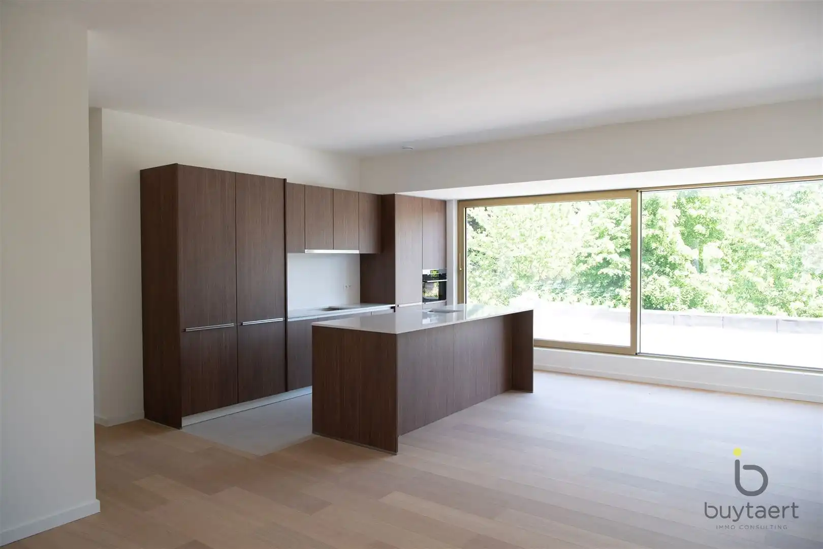 Beleef luxe, comfort en energiezuinigheid in een karaktervolle architectuur. foto 2