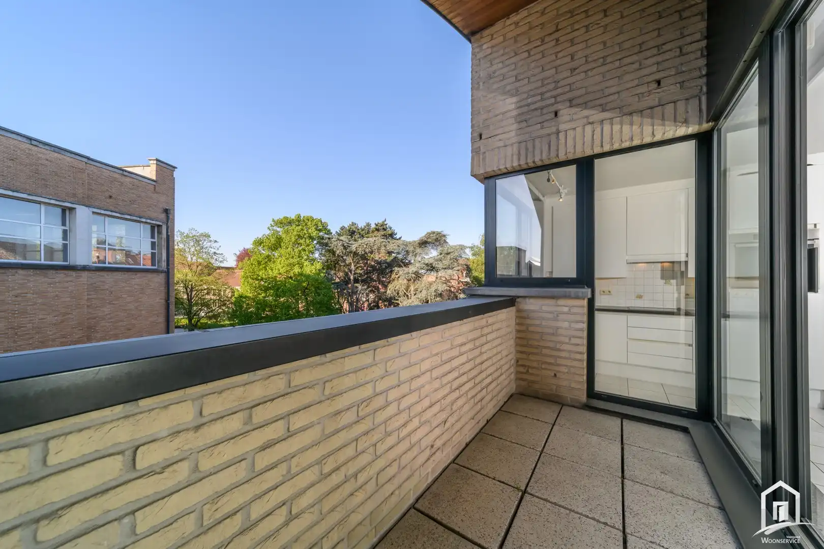 Gezellig en ruim duplex-appartement in centrum Aalst foto 2