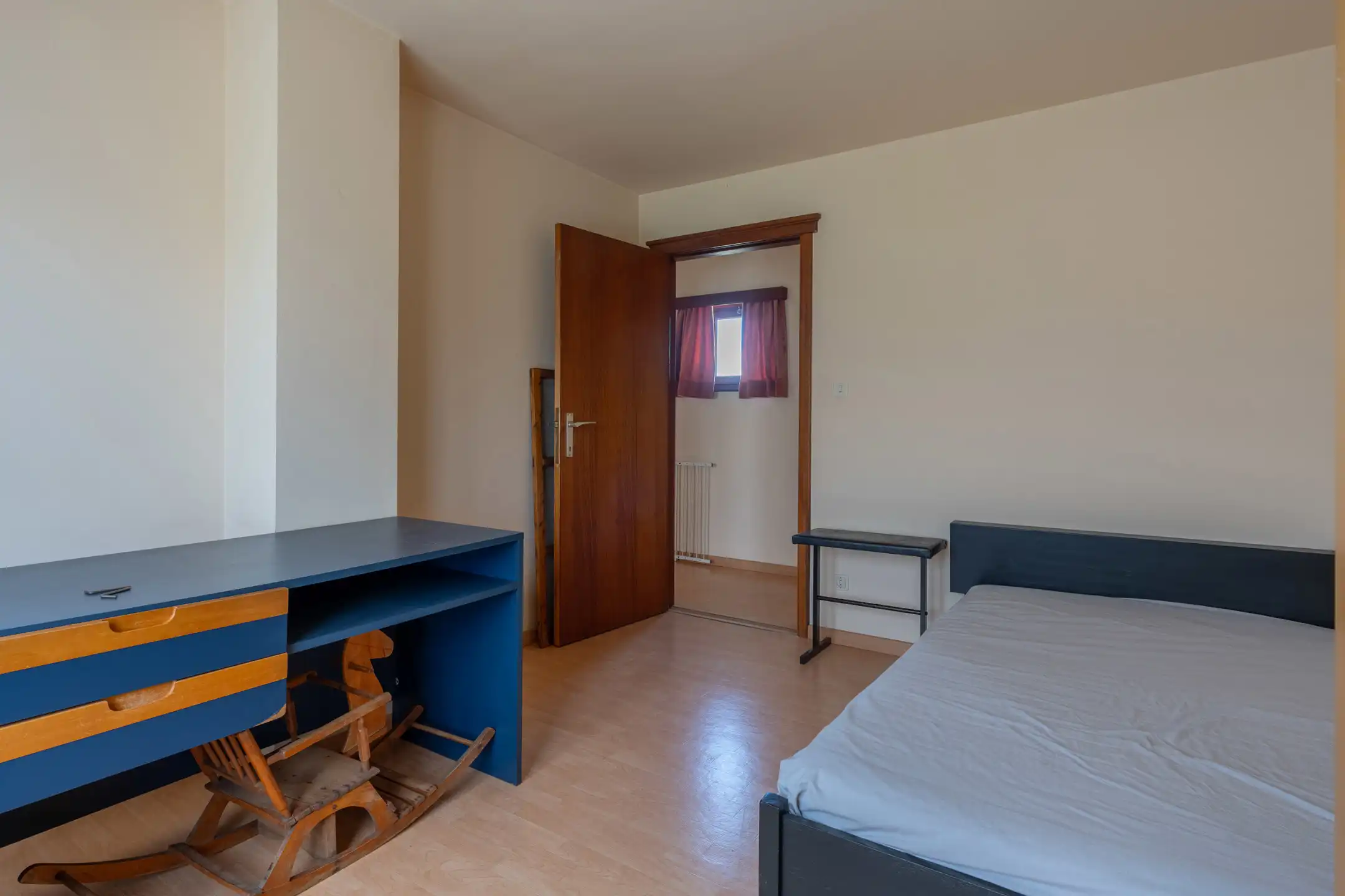 Zeer gunstig gelegen woning met 3 slpks op 647 m² foto 24