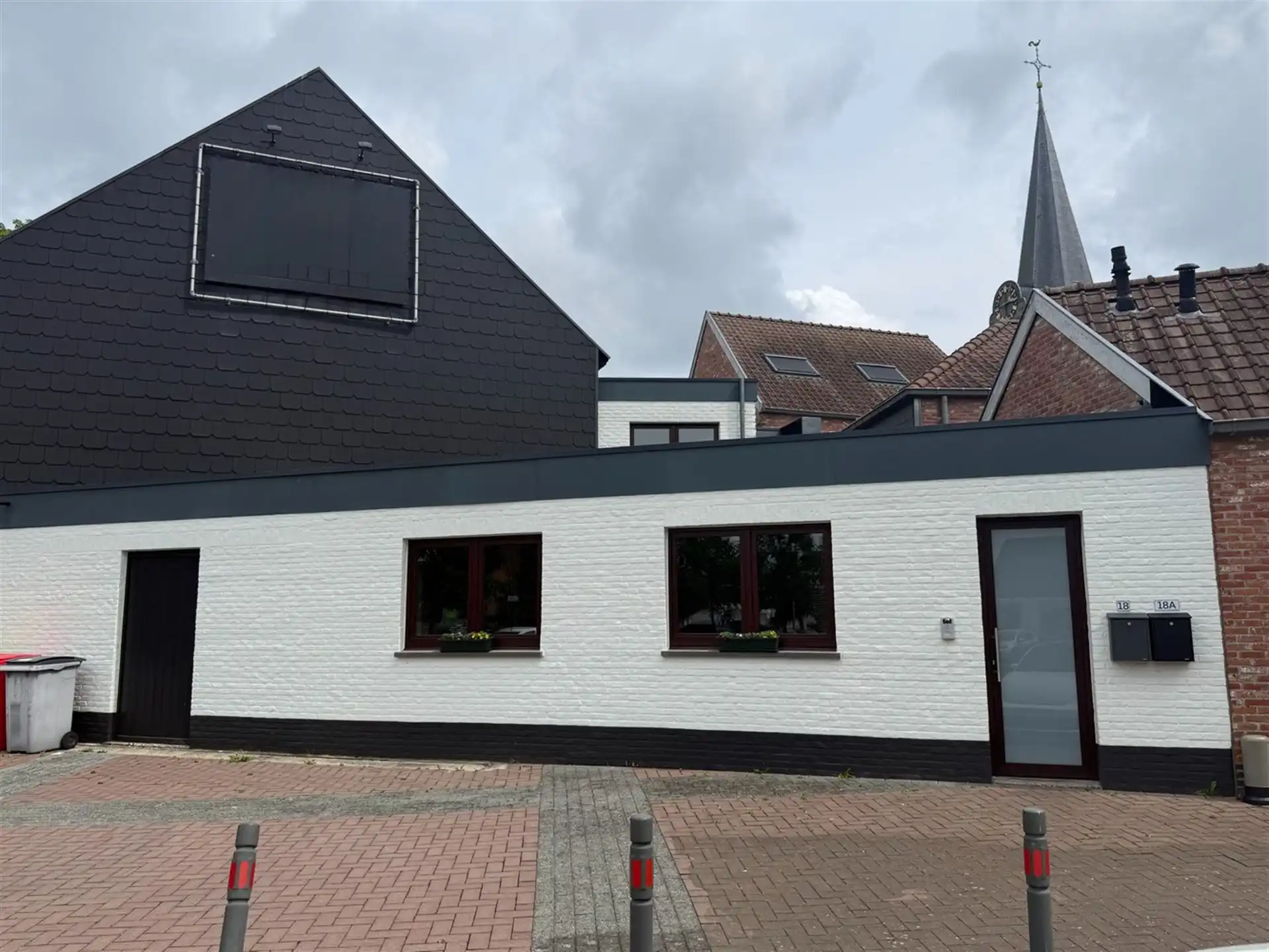 Appartement van 78 vierkante meter met 1 slaapkamer. foto 9