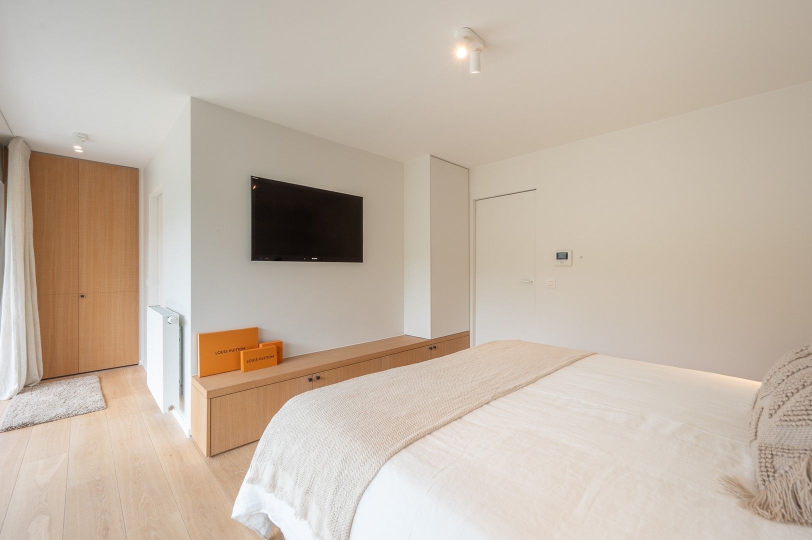 Magnifiek tuinappartement met tuin op het zuid-westen, rustig gelegen in het Zoute. foto 19