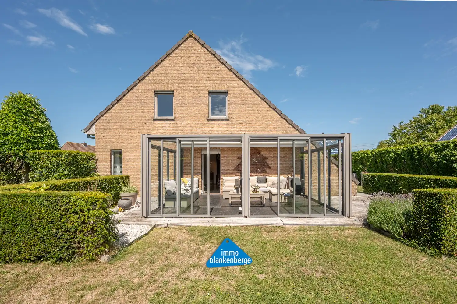 Instapklare Gezinsvilla met Tuin op Rustige en Centrale Ligging foto 2