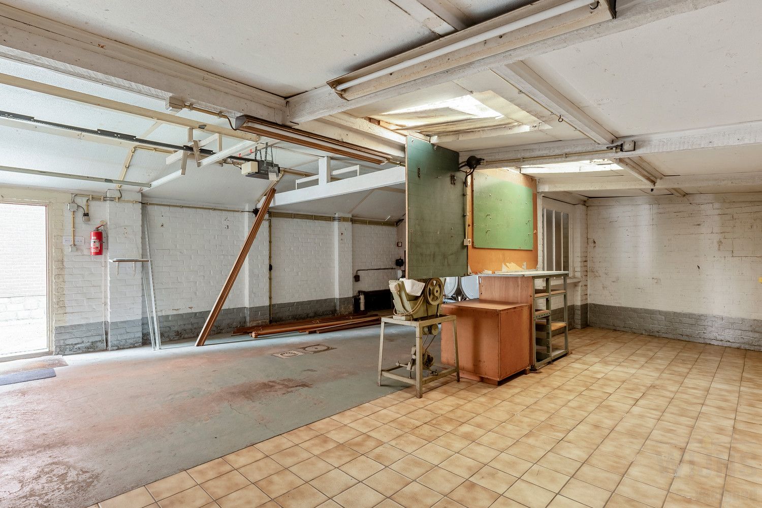 OB - KARAKTERVOL RENOVATIEPROJECT MET PRACHTIG UITZICHT EN GROTE GARAGE foto 23
