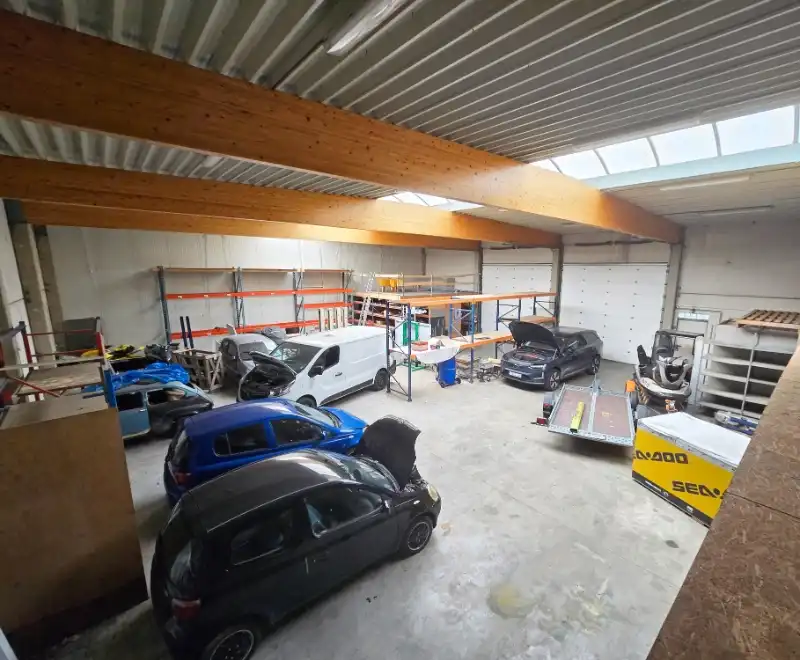 Magazijn te huur foto 2