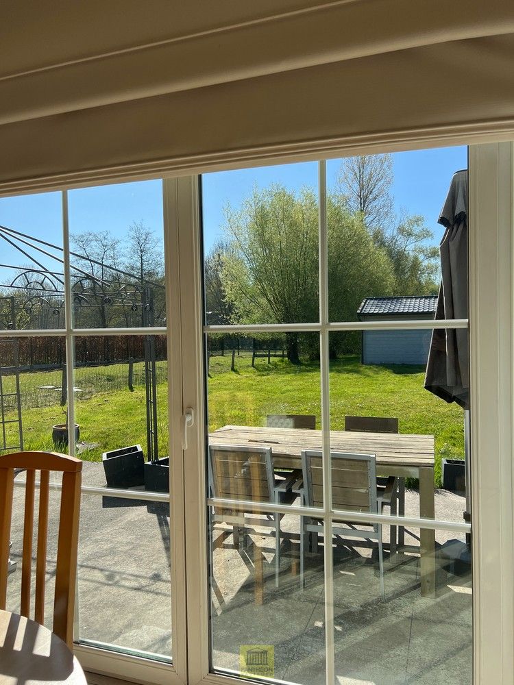 Stijlvolle villa met landelijk zicht foto 6