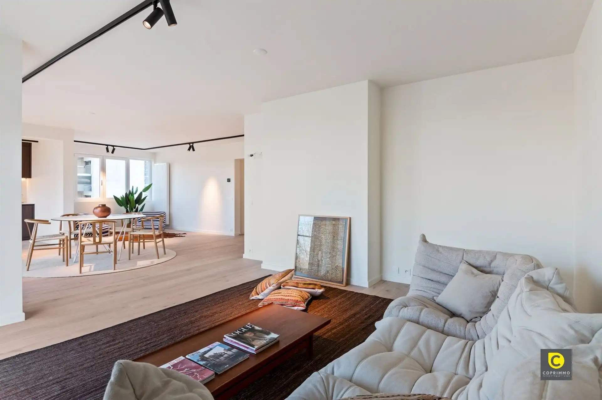 Luxueus gerenoveerd hoek-app foto 5