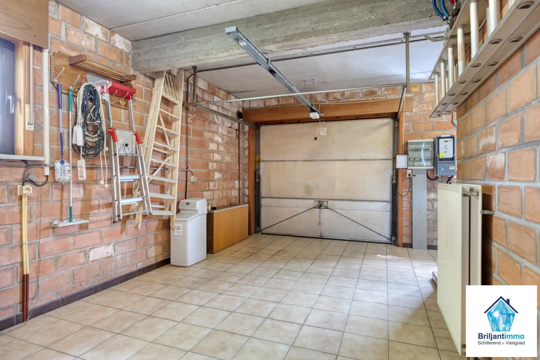 Gelijkvloers wonen met 3 slp, inpandige garage & toffe tuin foto 21