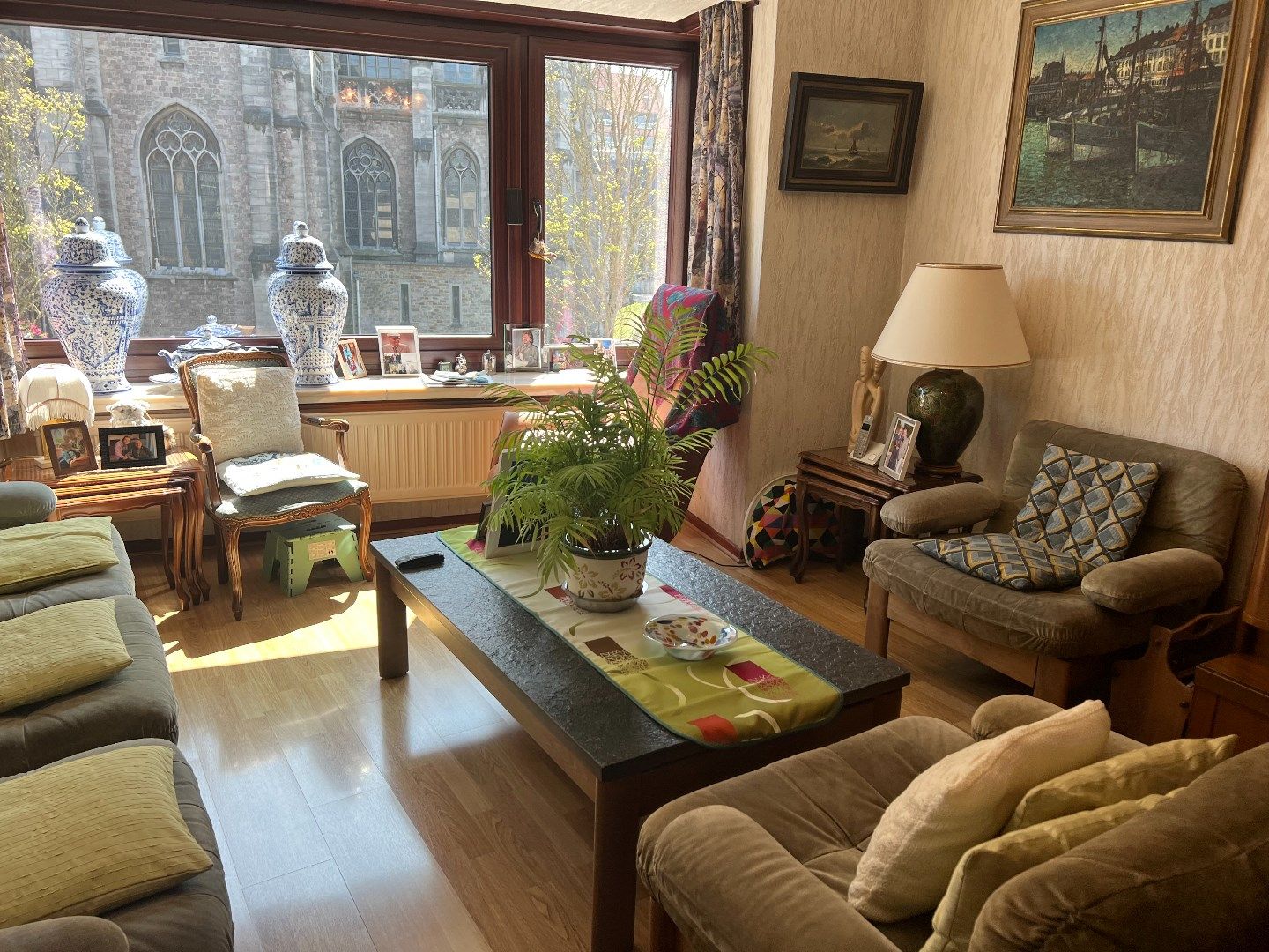 Geriefelijke en instapklaar appartement op zeer goede ligging! foto 17