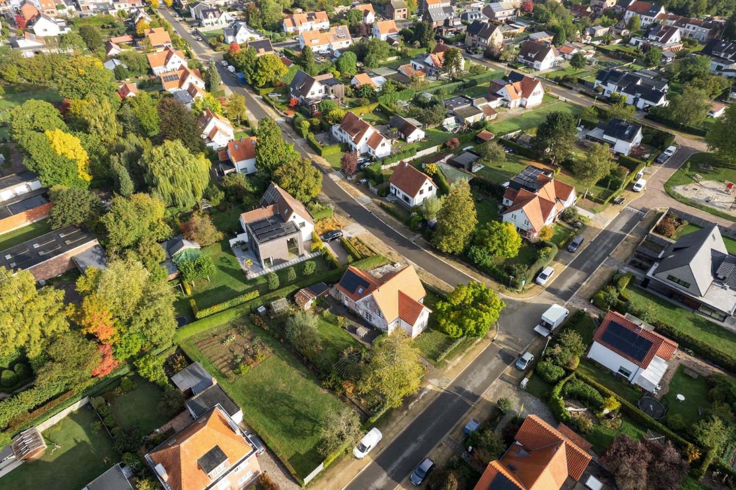 VOLLEDIG GERENOVEERDE WONING OP TOPLOCATIE! foto 3