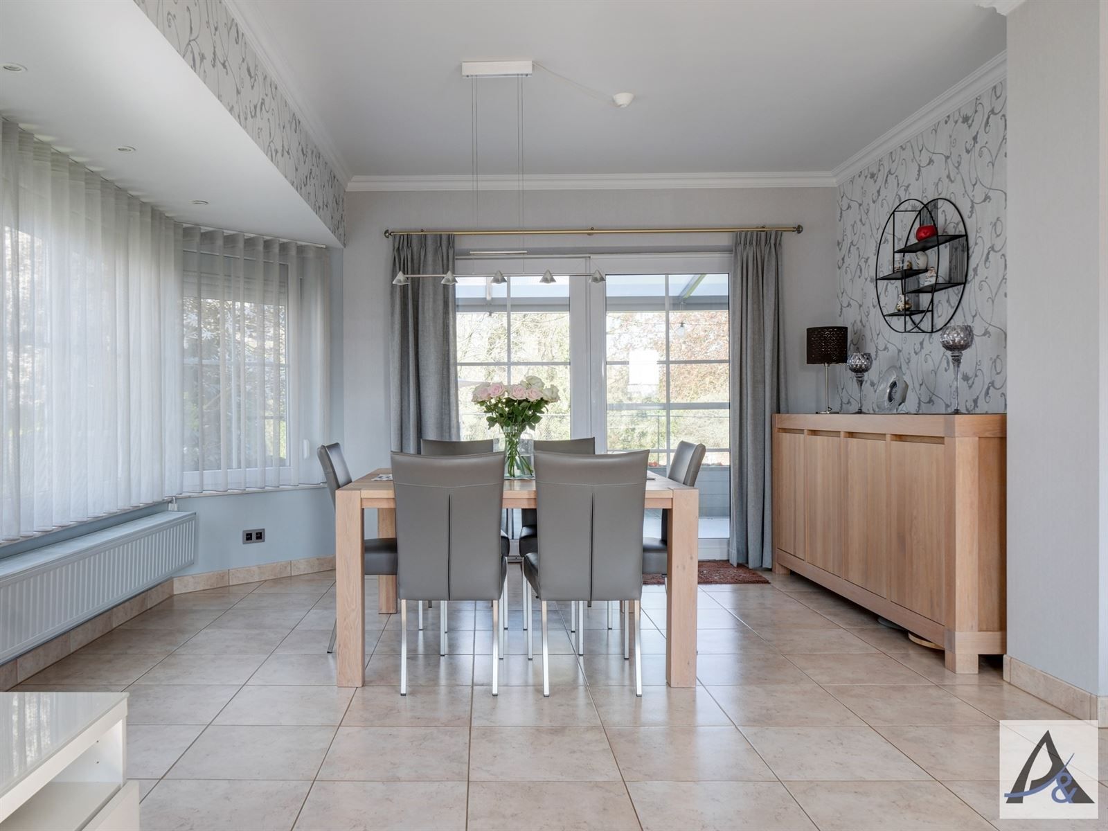 Uitgeruste en instapklare woning op landelijke locatie met label A foto 10