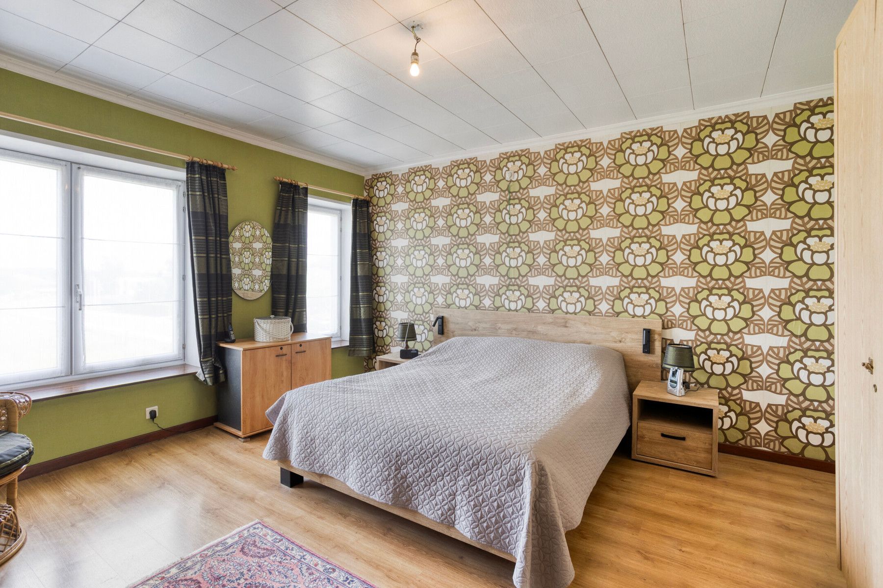 Open bebouwing met 4 slp, tuin, garage en prachtig uitzicht! foto 14