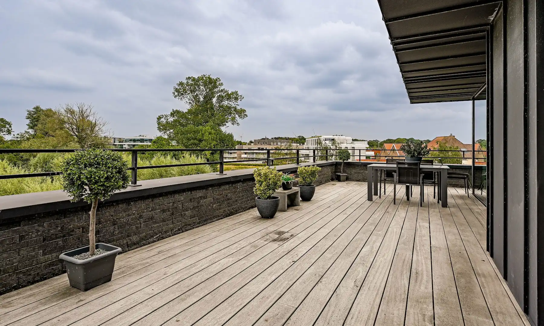 Wonen in één van de meest iconische residenties van Loppem foto 12