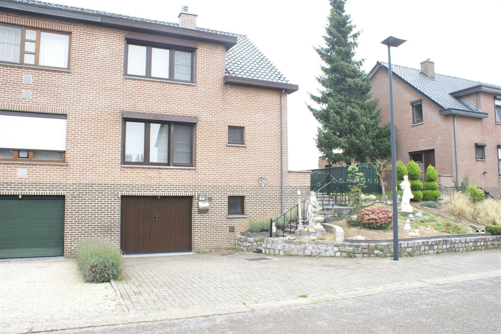 Huis foto {{pictureIndex}}