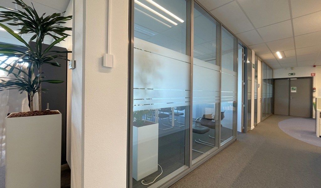 Gelijkvloers kantoor te huur in The Sage in Berchem foto 13