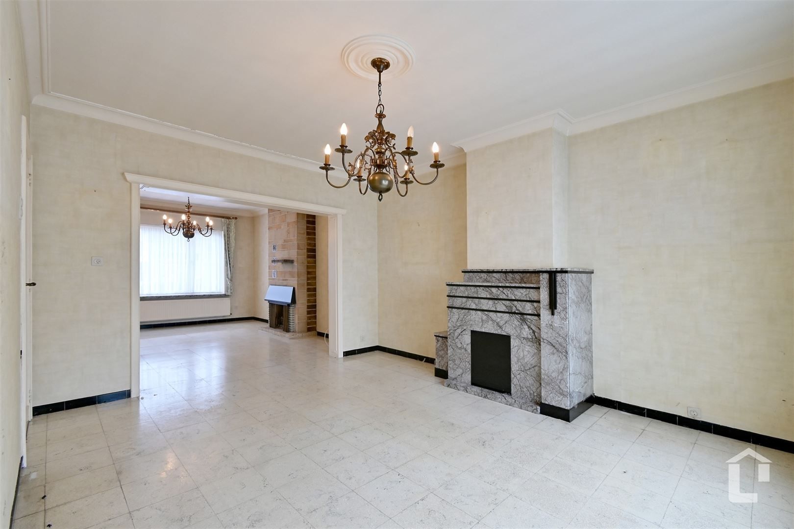 Te renoveren woning met veel potentieel nabij Zottegem foto 4