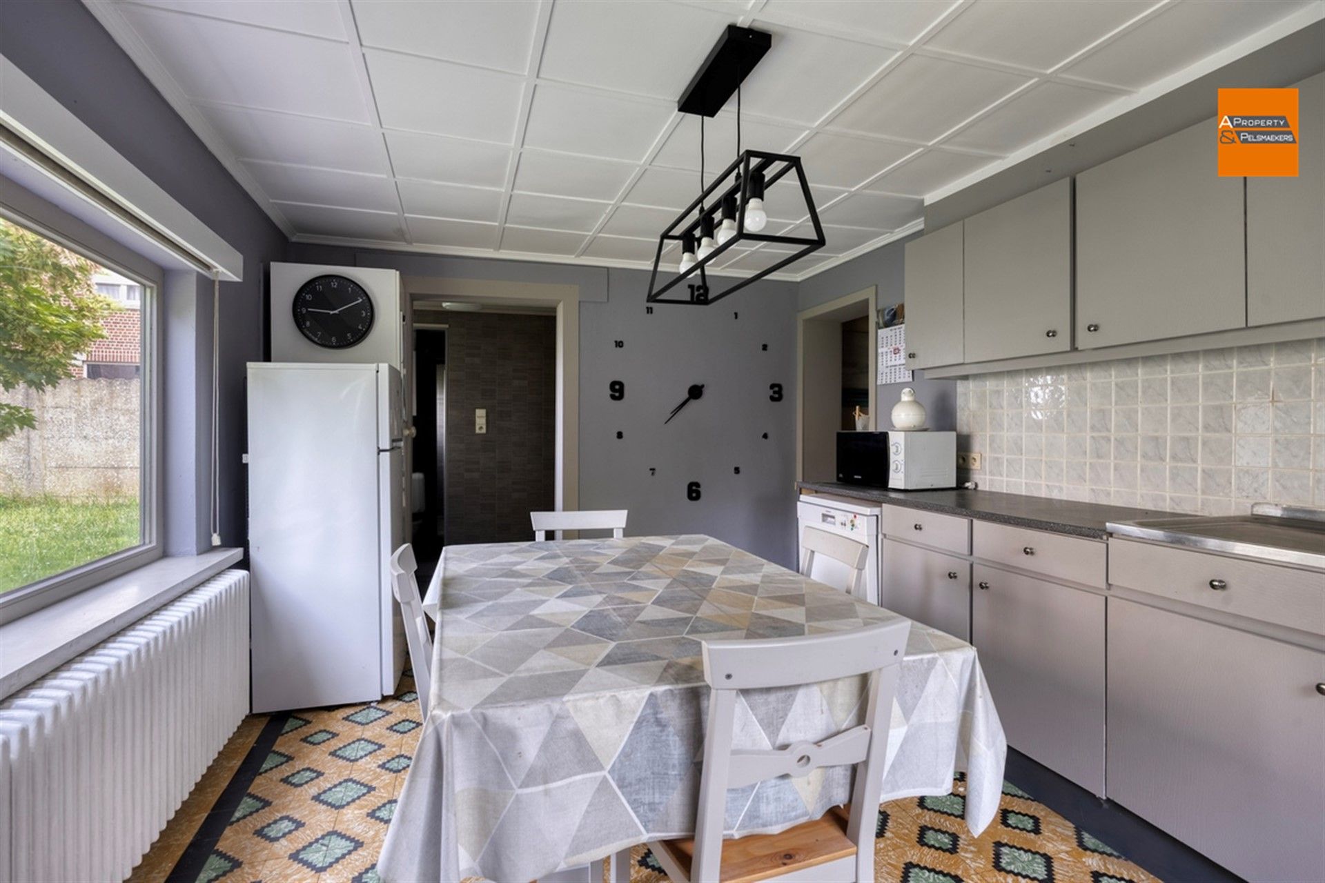 Bungalow met renovatiepotentieel in centrum Erps  foto 8