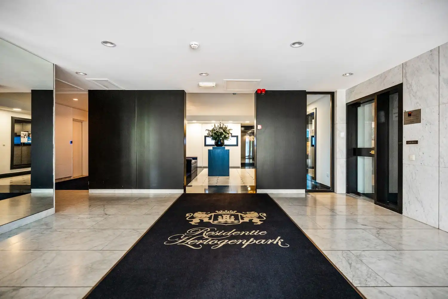 Royaal appartement op 140m² met 2 slaapkamers foto 23