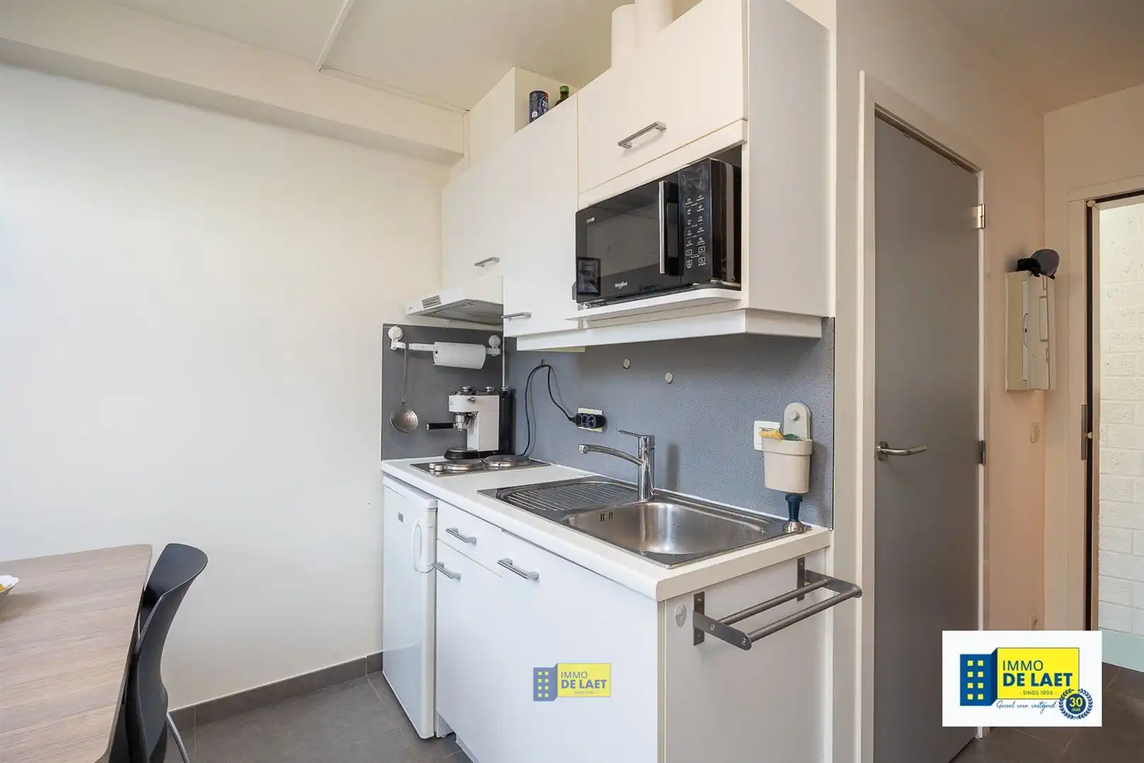 Opbrengsteigendom met 9 vergunde studio's foto 7