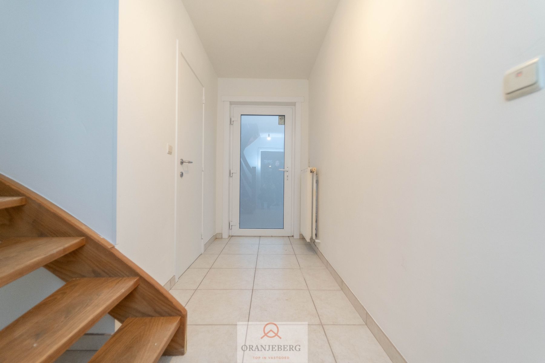 Lichtrijke bel-étage woning met garage en tuin te Lievegem - Waarschoot foto 24