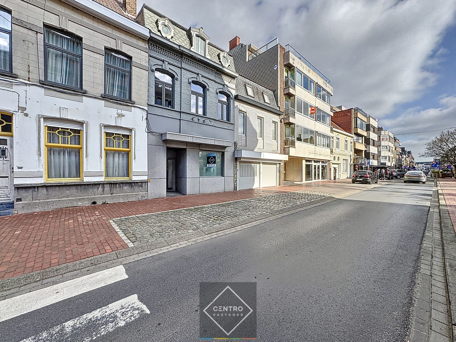 Centraal gelegen pand met ruime garage! foto 16