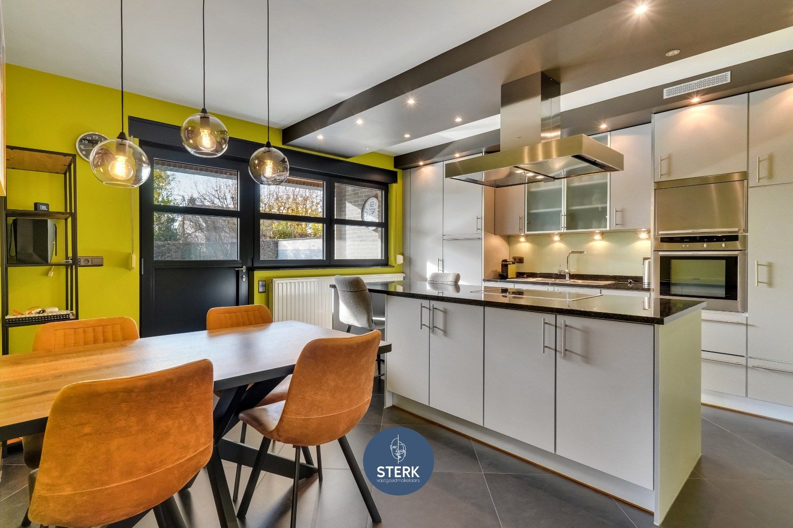 INSTAPKLARE GEZINSWONING MET EEN BEWOONBARE OPP. VAN 390 M² TE ZUSSEN !  foto 10