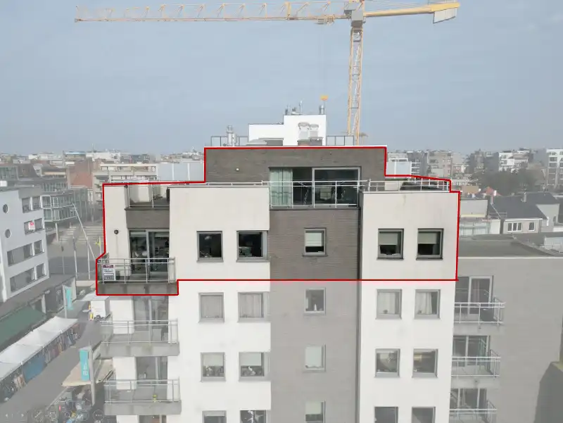 Gezellig duplex-appartement met mooie, ruimte terrassen in hartje Koksijde-Bad! foto {{pictureIndex}}