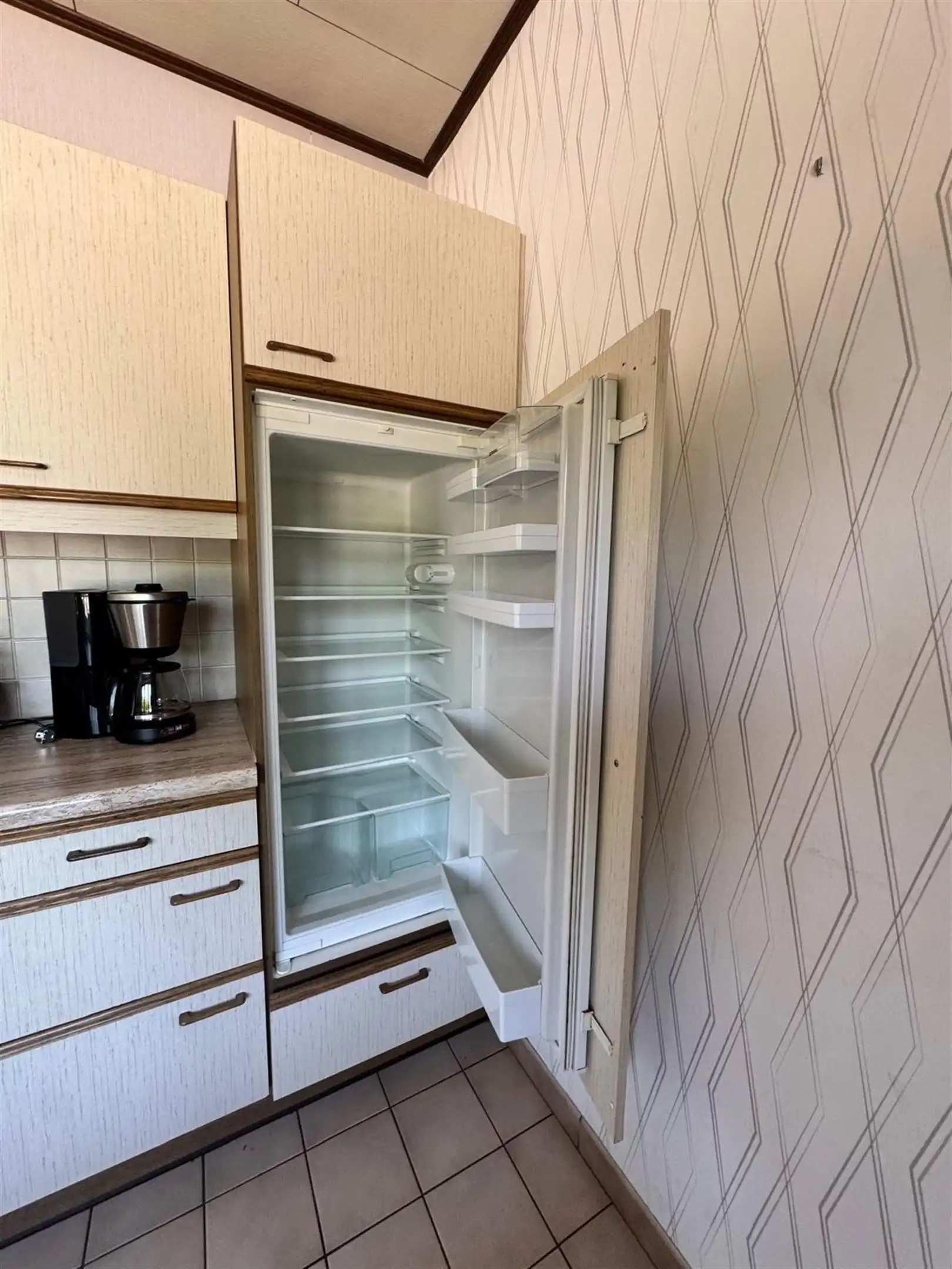 Volledig bemeubelde woning te huur in Sint-Gillis-Waas – ideaal voor bedrijven en zelfstandigen foto 7