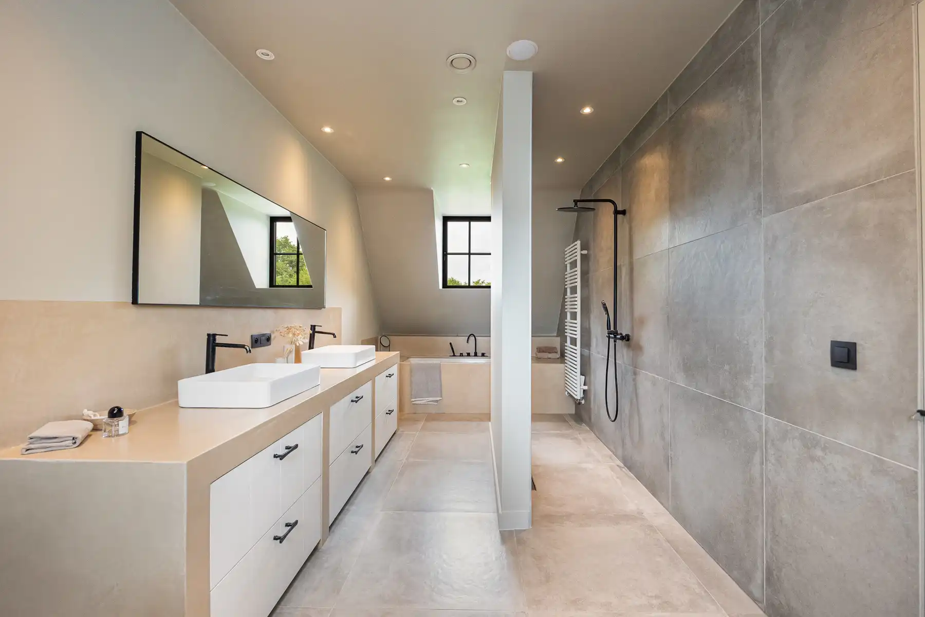 LUXUEUS LANDELIJK WONEN OP TOPNIVEAU foto 19