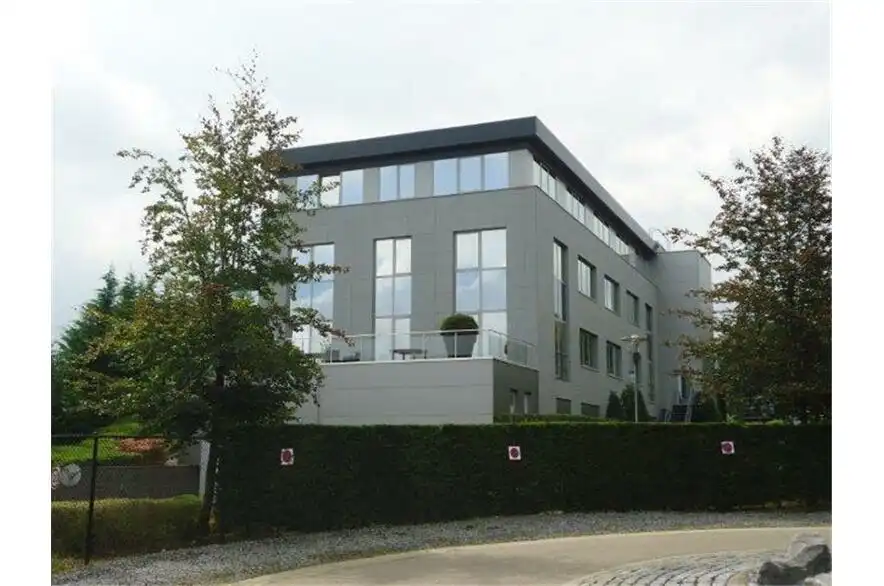 Kantoren van 294 m² te huur, vlakbij het Klaverblad foto 15