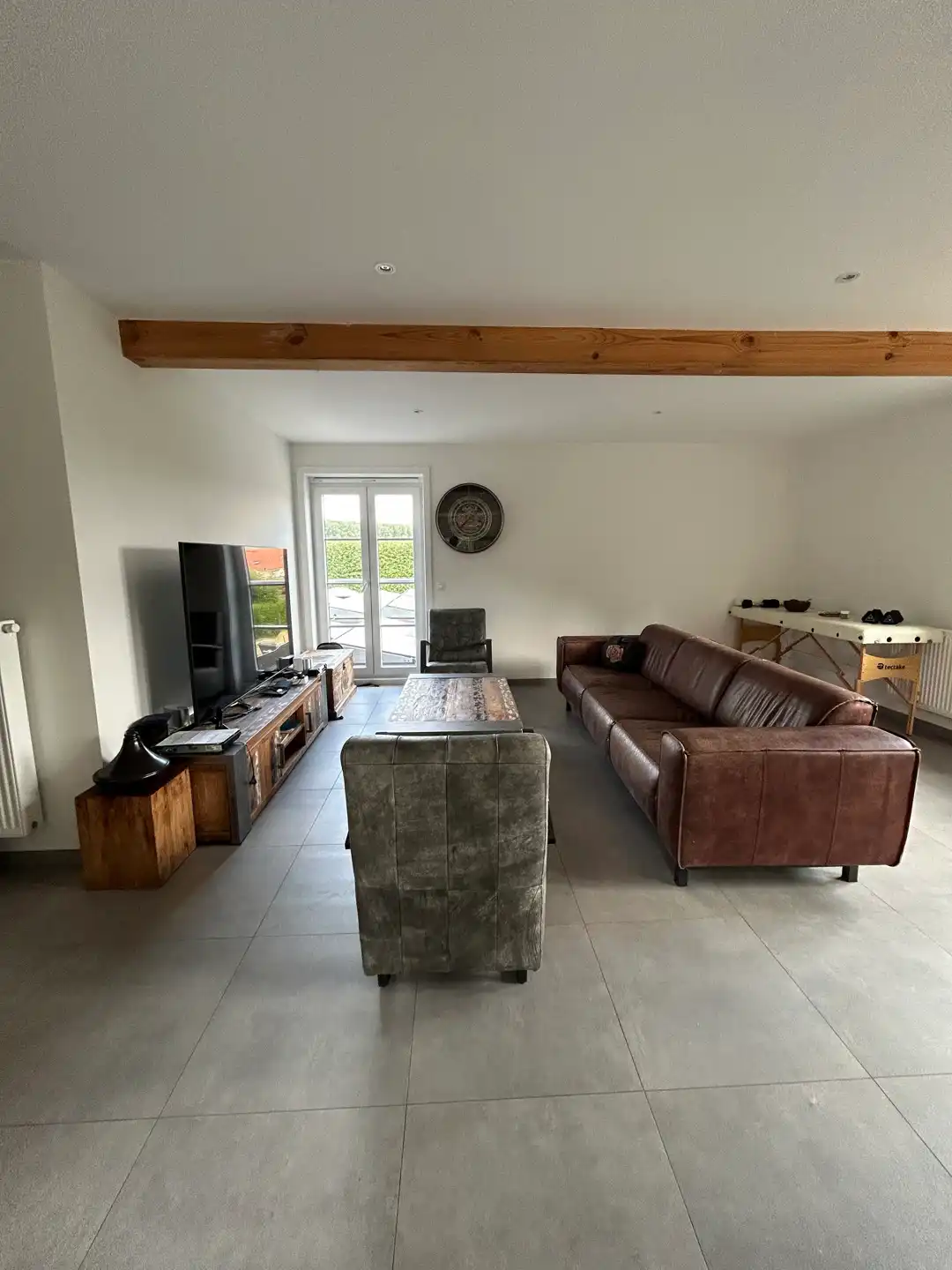 2-slaapkamerappartement met dubbele garage en leuke tuin foto 6