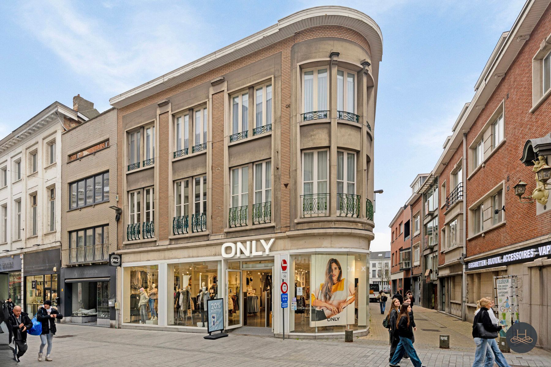 Hoofdfoto van de publicatie: Hoekappartement op toplocatie in Mechelen 