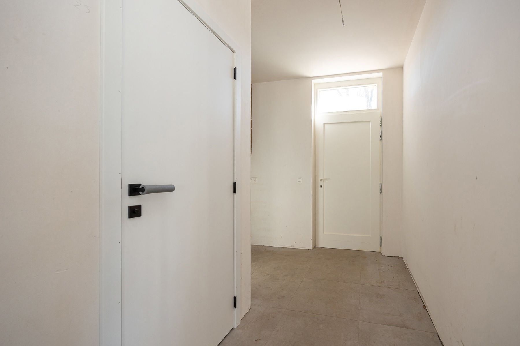 BEN-WONING MET 4 SLAAPKAMERS OP EEN PERCEEL VAN CA 362 M². foto 2
