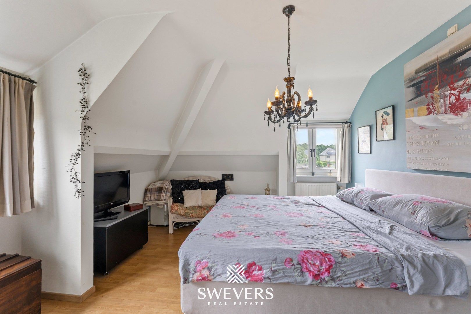 Karaktervolle woning met prachtige veranda te Leopoldsburg foto 18