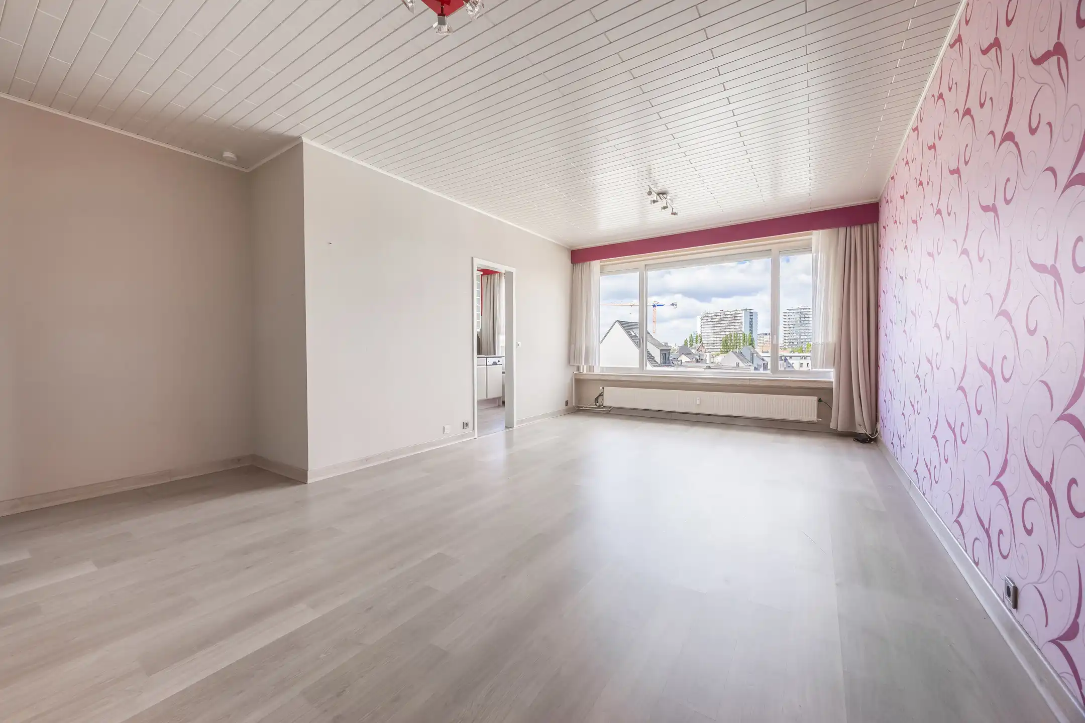 Mooi centraal gelegen appartement met 2 slaapkamers en terras foto 4