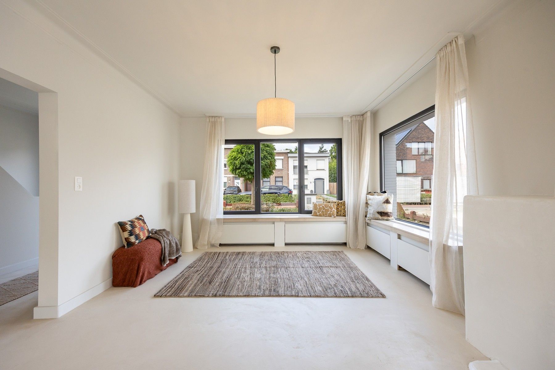 Instapklare woning met zonnige tuin op uitstekende ligging foto 4