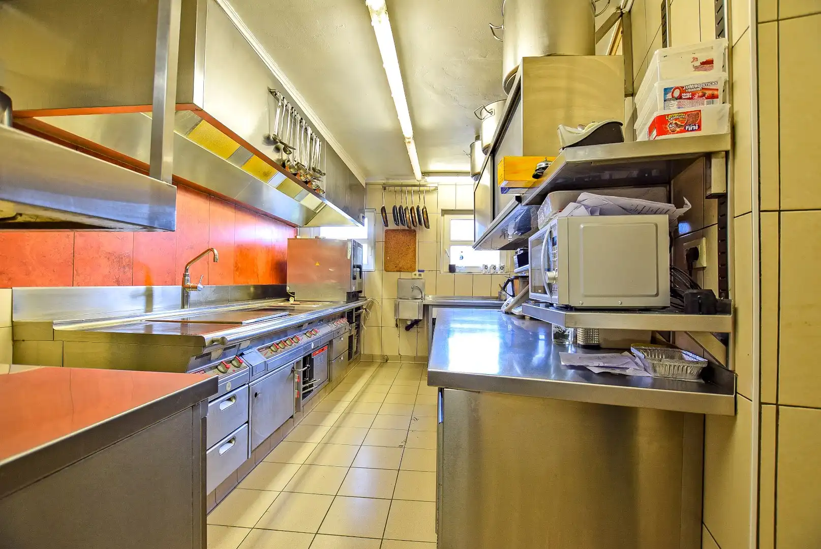 Restaurant met privéwoning en 2 B&B-kamers op 4.370 m² foto 15