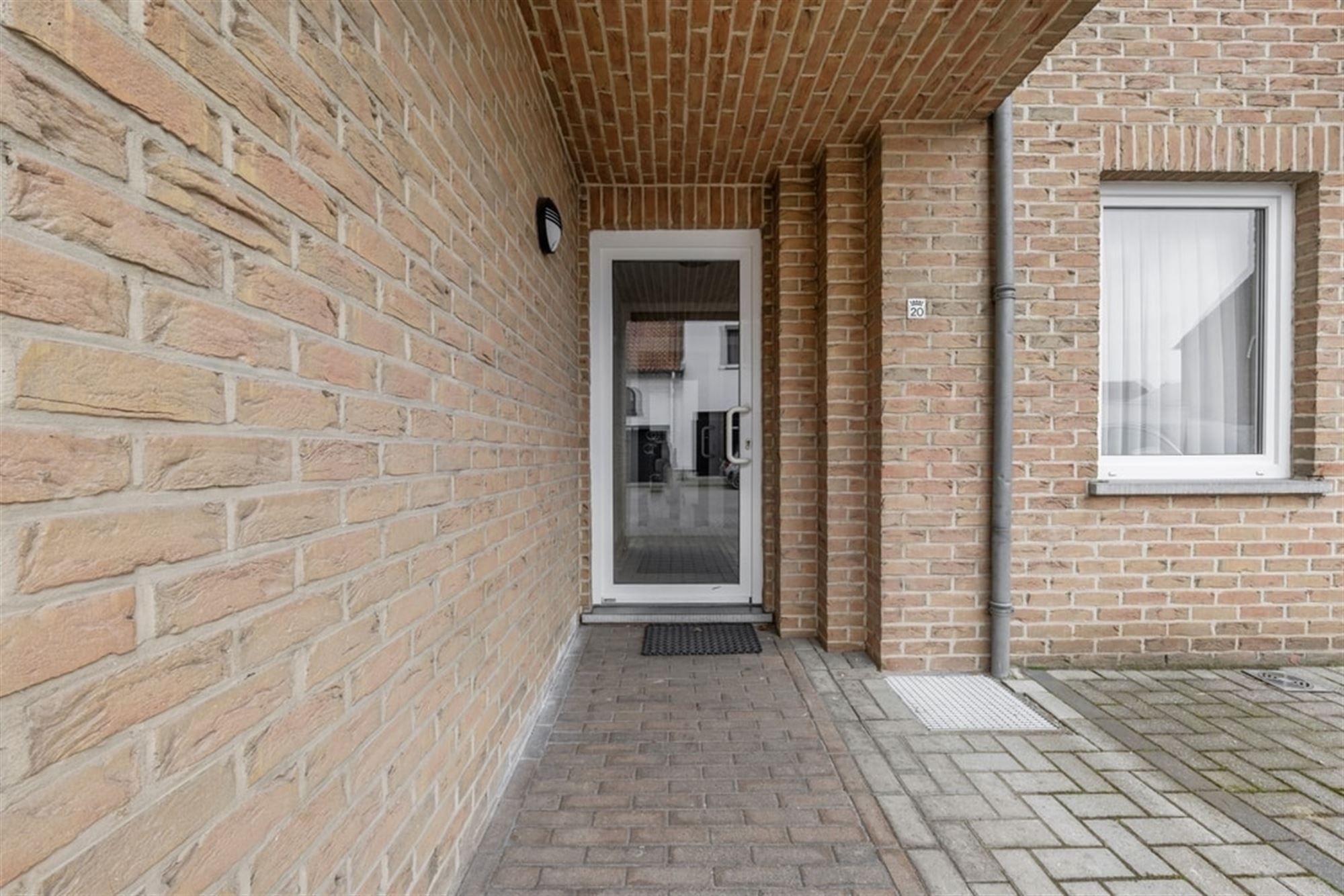 VERHUURD APPARTEMENT MET 1SLPK IN HOEPERTINGEN foto 4