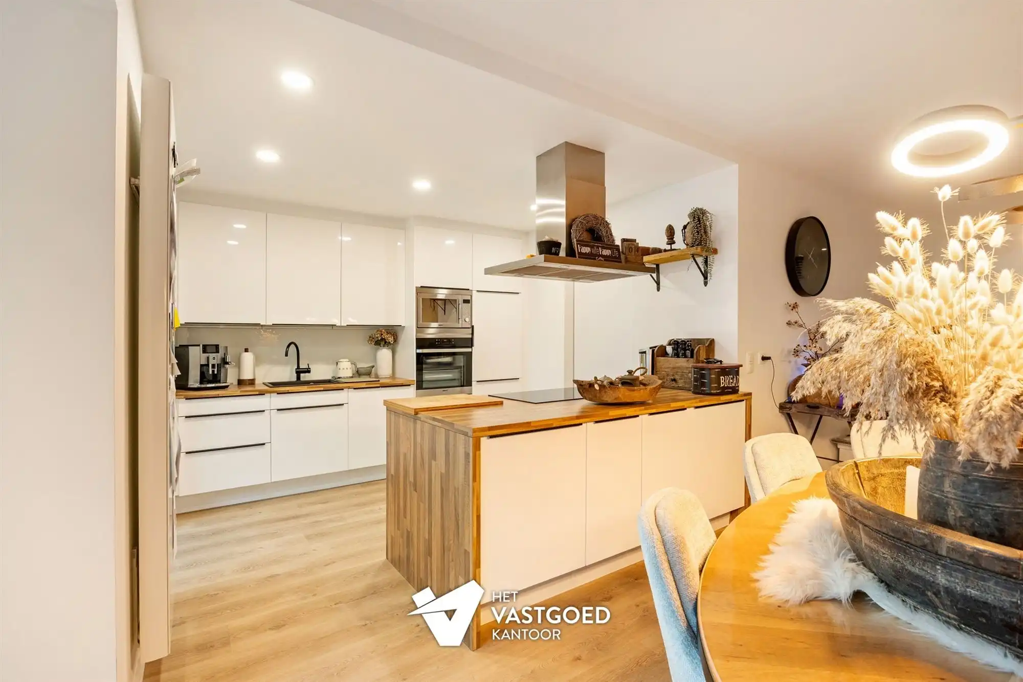 INSTAPKLARE WONING MET 3 SLAAPKAMERS EN TUIN MET TUINKAMER TE ZONHOVEN foto 12
