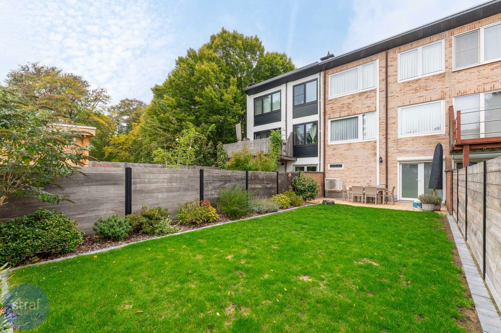 Bel-etage met drie ruime slaapkamers en een gezellige tuin foto 7