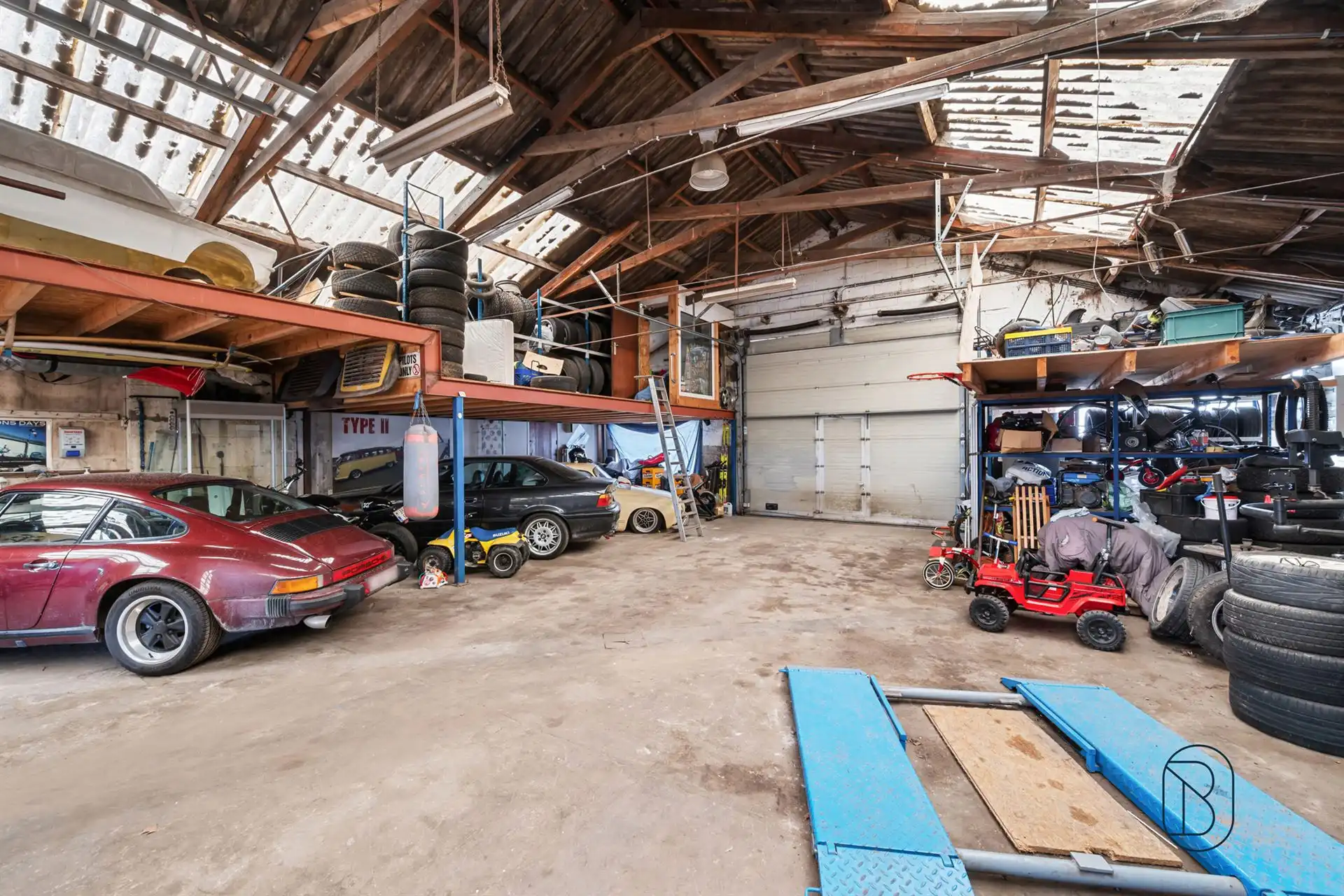 Instapklare woning met loods van 240 m² op topligging foto 15