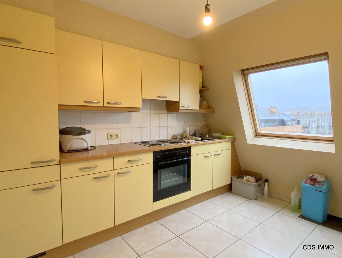 APPARTEMENT TEGENOVER HET SPEELPLEIN ! foto 5