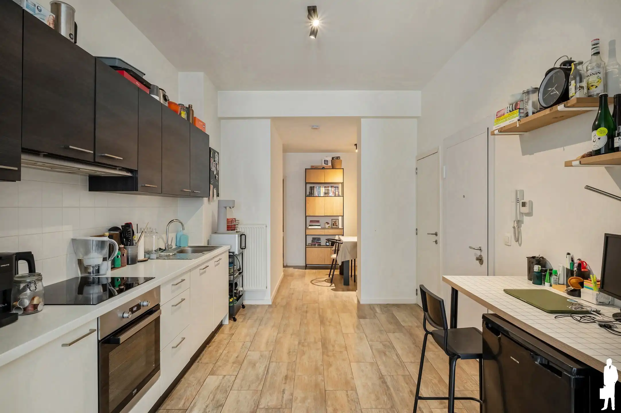 Charmant gelijkvloers appartement nabij Dageraadplaats foto 3