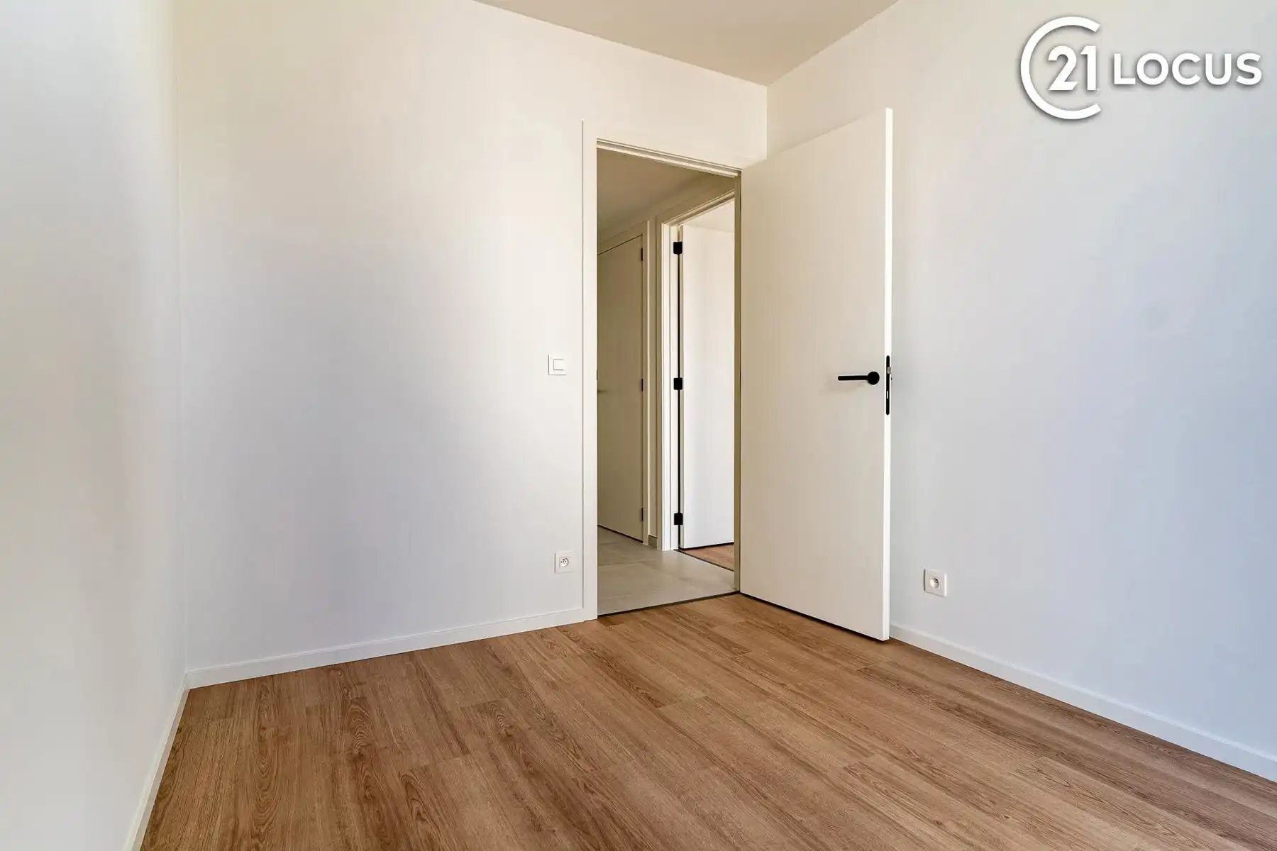 Nieuwbouwapp met 2 slpk's, terras en parking (-1) in Beveren foto 14
